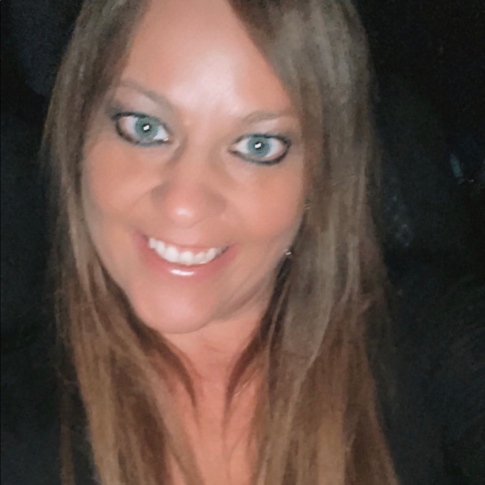 Meet your Posher, Alison